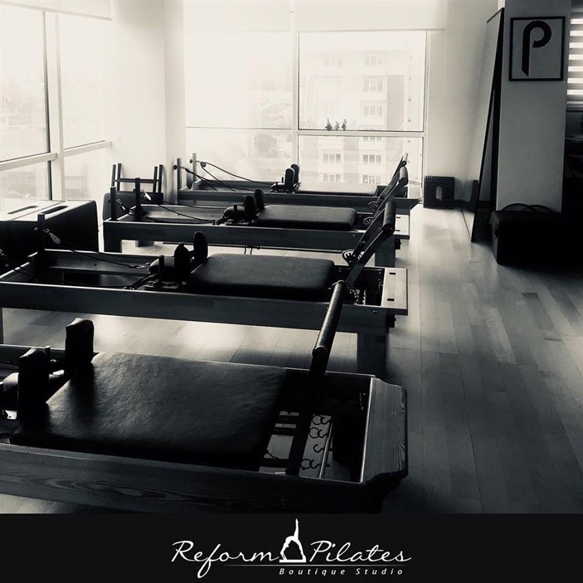 Reform Pilates 